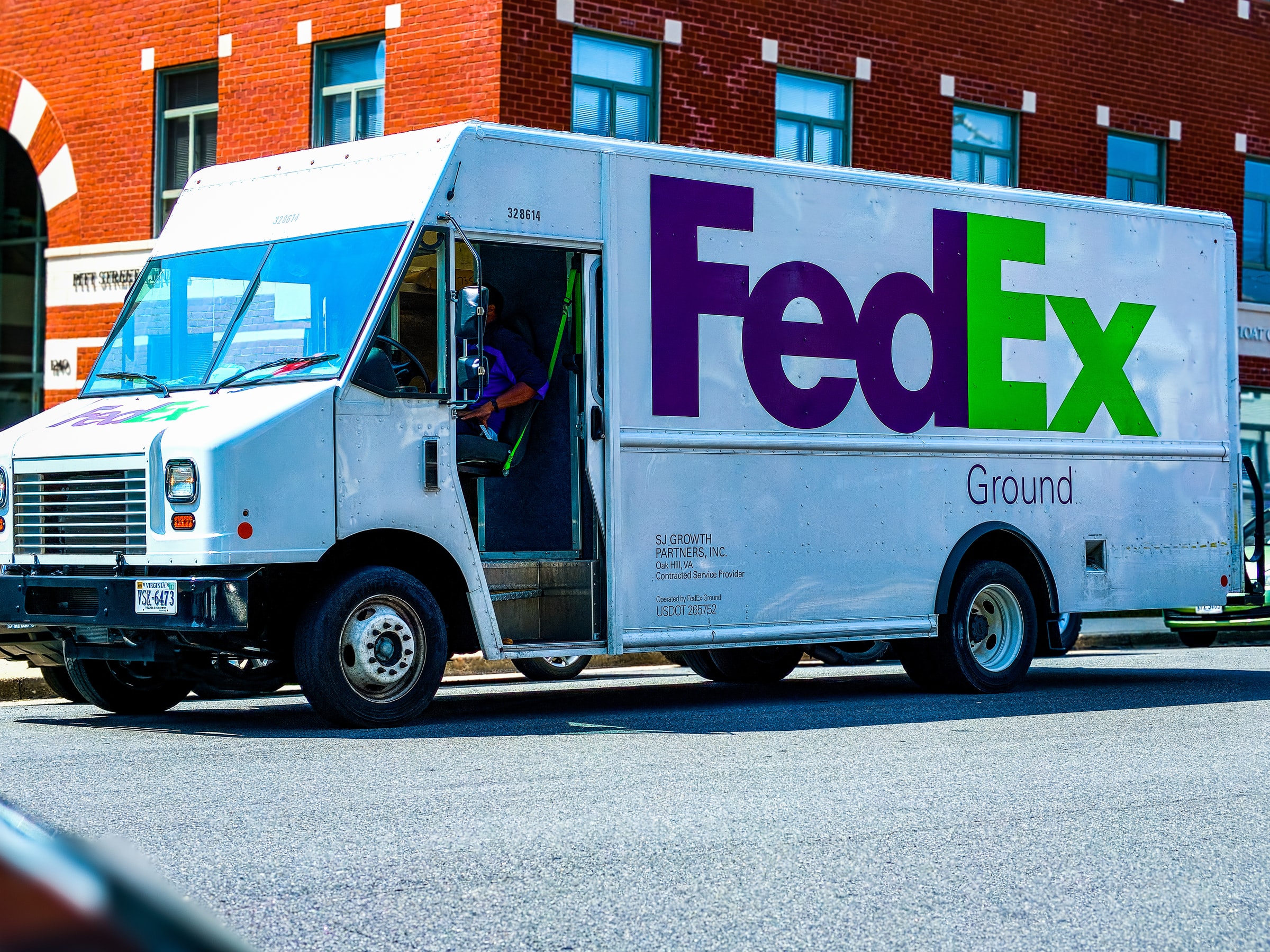 FedEx pomáhá podnikatelům