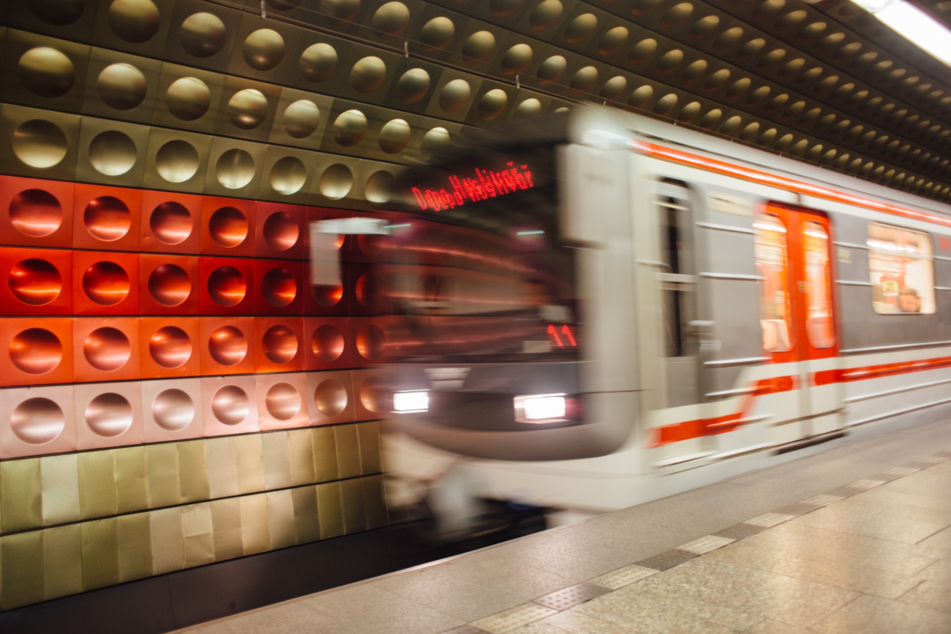 praha, metro, underground, vlak