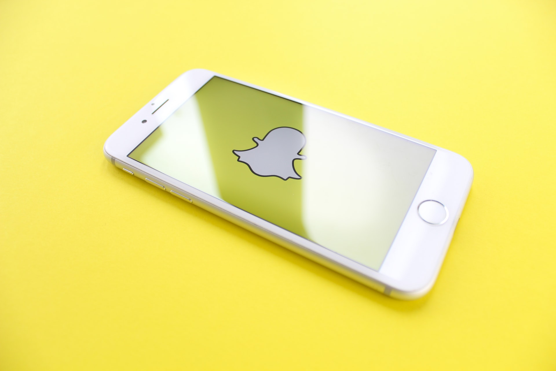 Snapchat, Snap