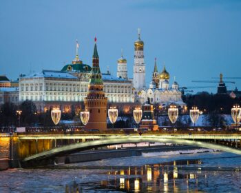 Moskevská burza obnovuje obchod se státními dluhopisy