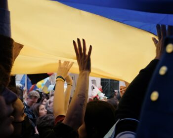 Ukrajina dosavadní škody způsobené ruskou invazí vyčísluje na 564,9 miliardy dolarů