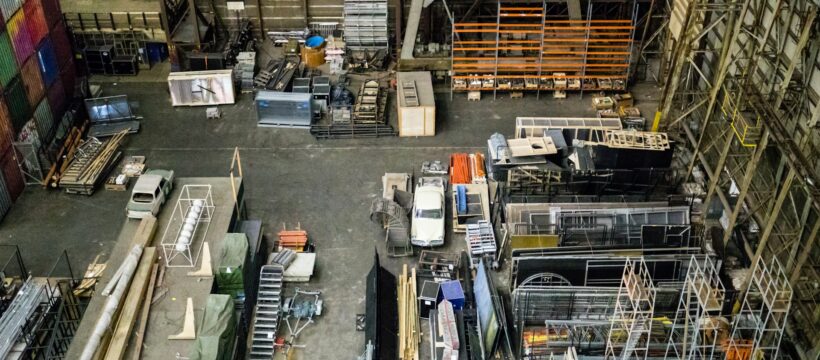 Český průmysl zůstává v útlumu, v červenci meziročně klesl o 1,9 pct