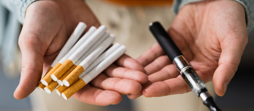 Nikotinové produkty užívá 43 % Čechů, přičemž více než třetina populace spadá do kategorie pravidelných uživatelů. Vyplývá to z aktuálního průzkumu realizovaného agenturou Ipsos pro společnost British American Tobacco.